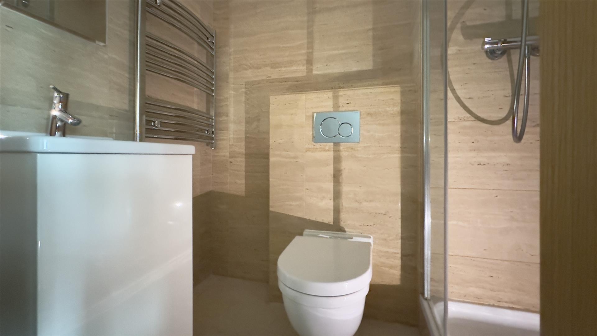 Image of Apartment - 1 Bedrooms - 2 Bathrooms for Rental in Ocean Spa Plaza-Gibraltar, Image 7